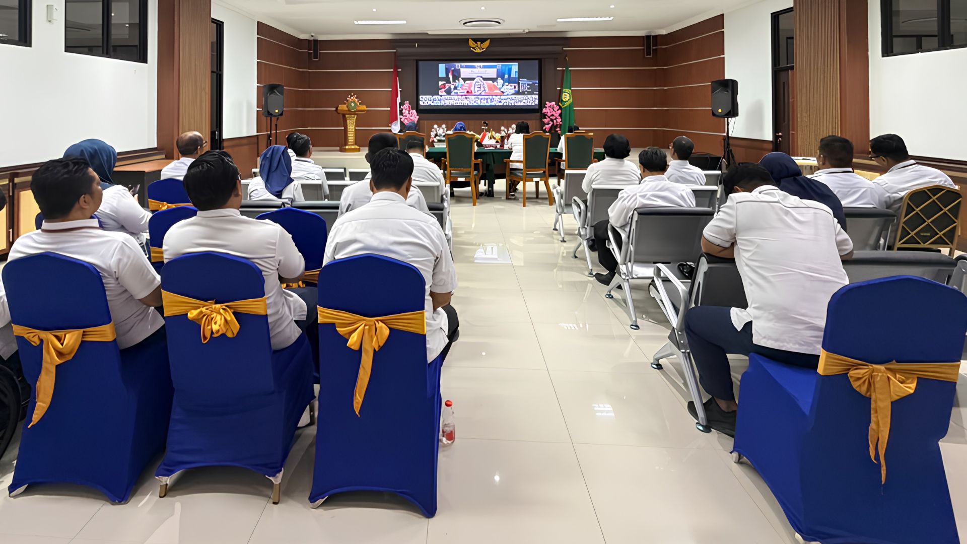 PTTUN Banjarmasin mengikuti Pembinaan oleh Direktur Jenderal Badan Peradilan Militer dan Peradilan Tata Usaha Negara secara Daring (Zoom Meeting)