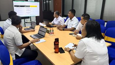 PTTUN Banjarmasin Perkuat Akuntabilitas Kinerja melalui Evaluasi Zona Integritas Area IV